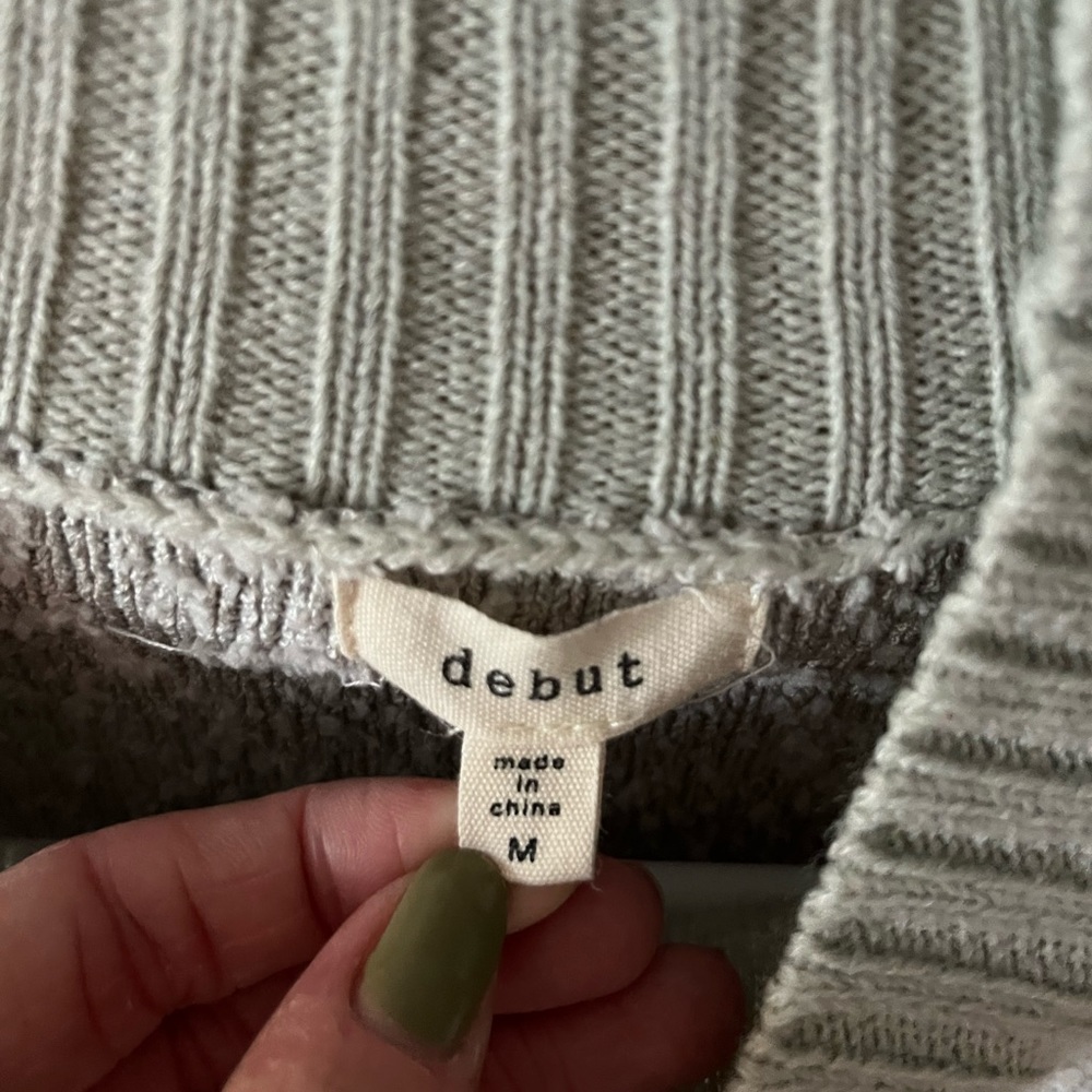 Sweater - Picture 2 of 2